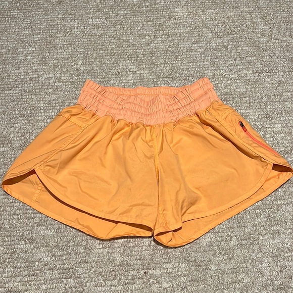 lululemon athletica Pants - Lululemon Tracker Short